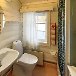 5 Bedroom Pet Friendly In Holiday home