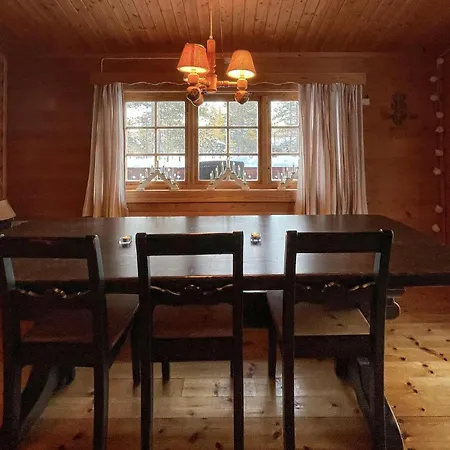 펜션 5 Bedroom Pet Friendly In *
